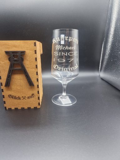 Geschenkbox mit Glas